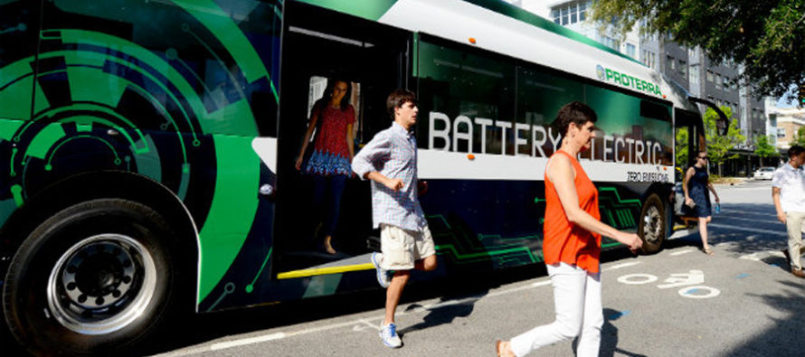 toronto: la TTC prevede di acquistare i primi autobus elettrici, vuole la flotta senza emissioni entro il 2040