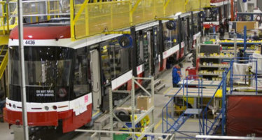 Bombardier apre la seconda linea di produzione a Kingston per accelerare la produzione dei tram