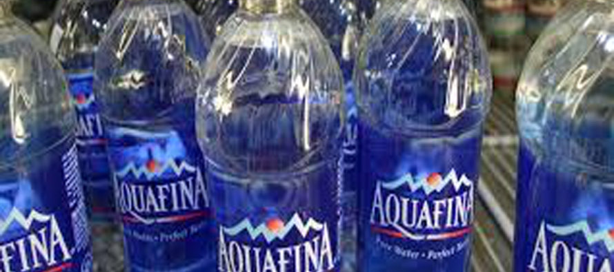 Aquafina: La Pepsi ha ammesso che la sua acqua in bottiglia Aquafina non è acqua purificata